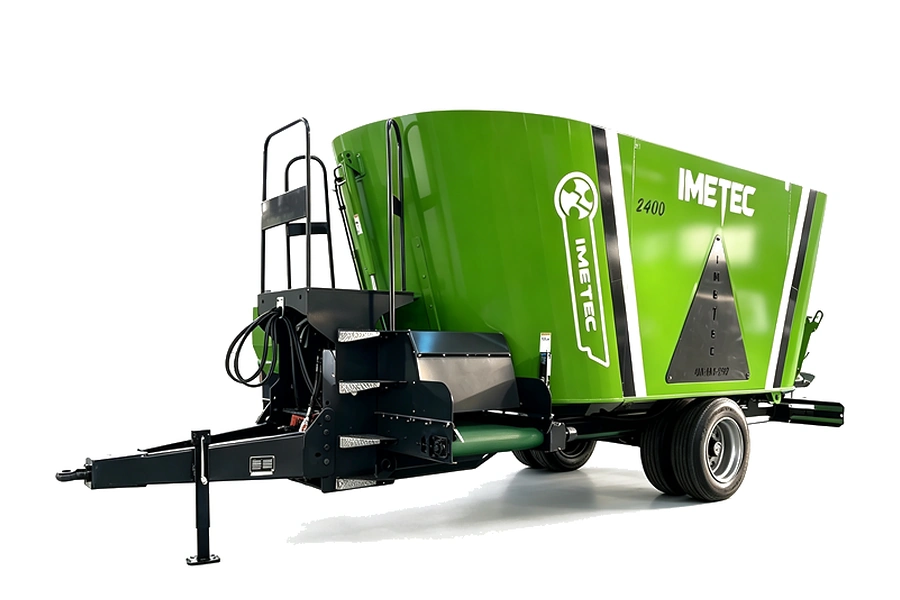 Vertical Towed TMR Feed Mixer
